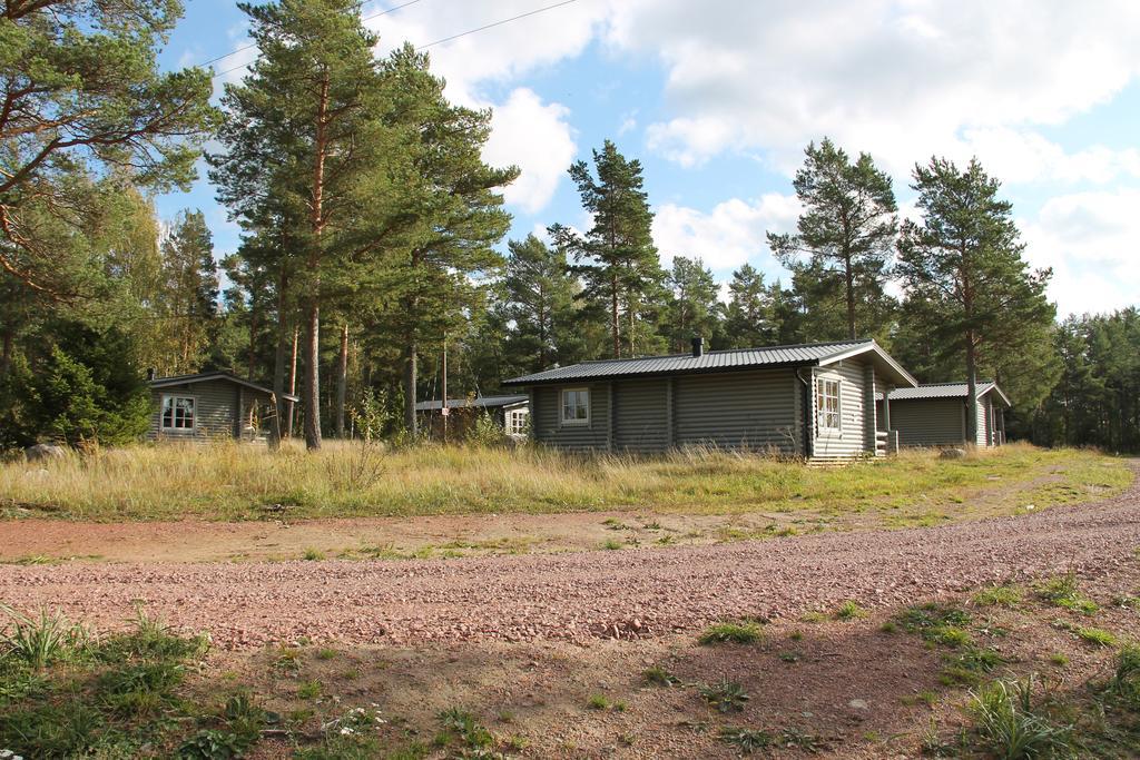 Basto Hotel & Stugby Palsbole Exterior photo