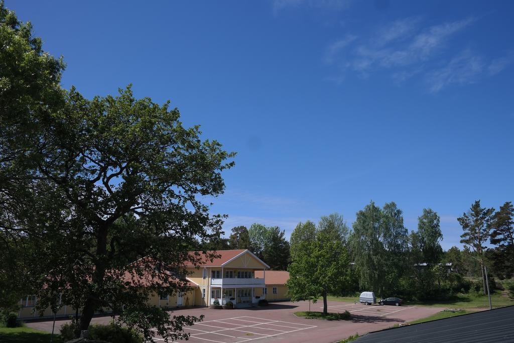Basto Hotel & Stugby Palsbole Exterior photo